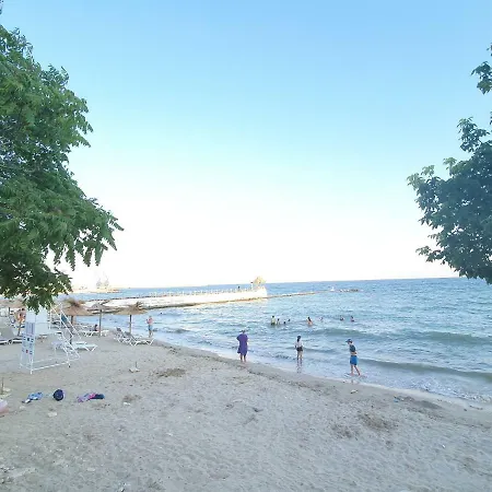 Princess Lux Near Black Sea Апартаменты Балчик