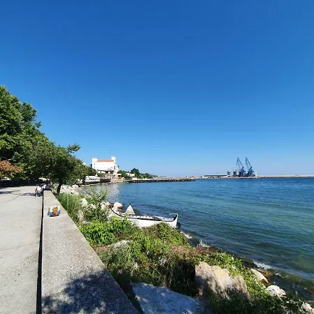 Princess Lux Near Black Sea Апартаменты