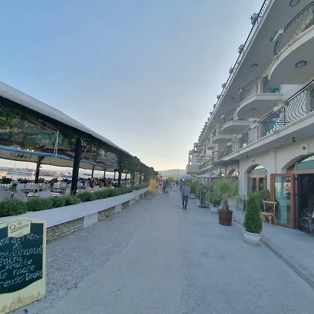 Апартаменты Princess Lux Near Black Sea Балчик