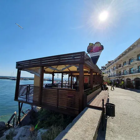 Апартаменты Princess Lux Near Black Sea Балчик